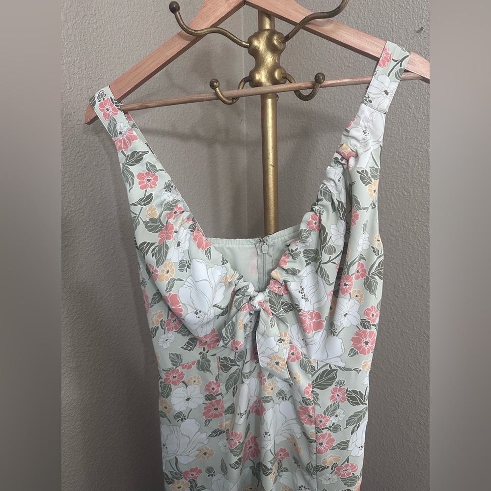 Abercrombie & Fitch Light Mint Floral Midi Dress with Pink and White Flowers - Picture 2 of 10